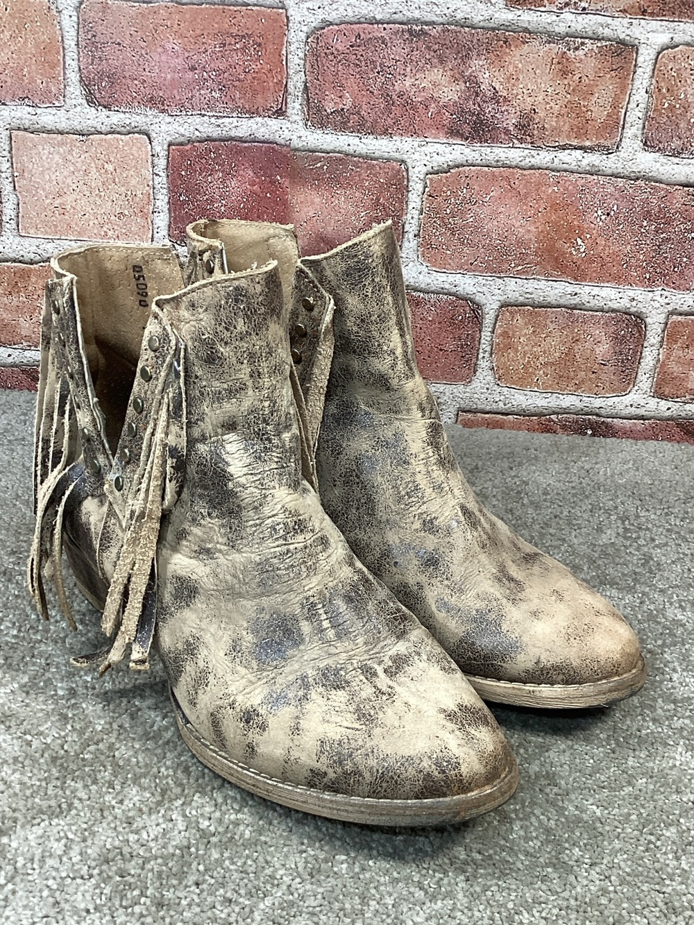 Circle G by Corral womens western cowboy ankle booties size 7